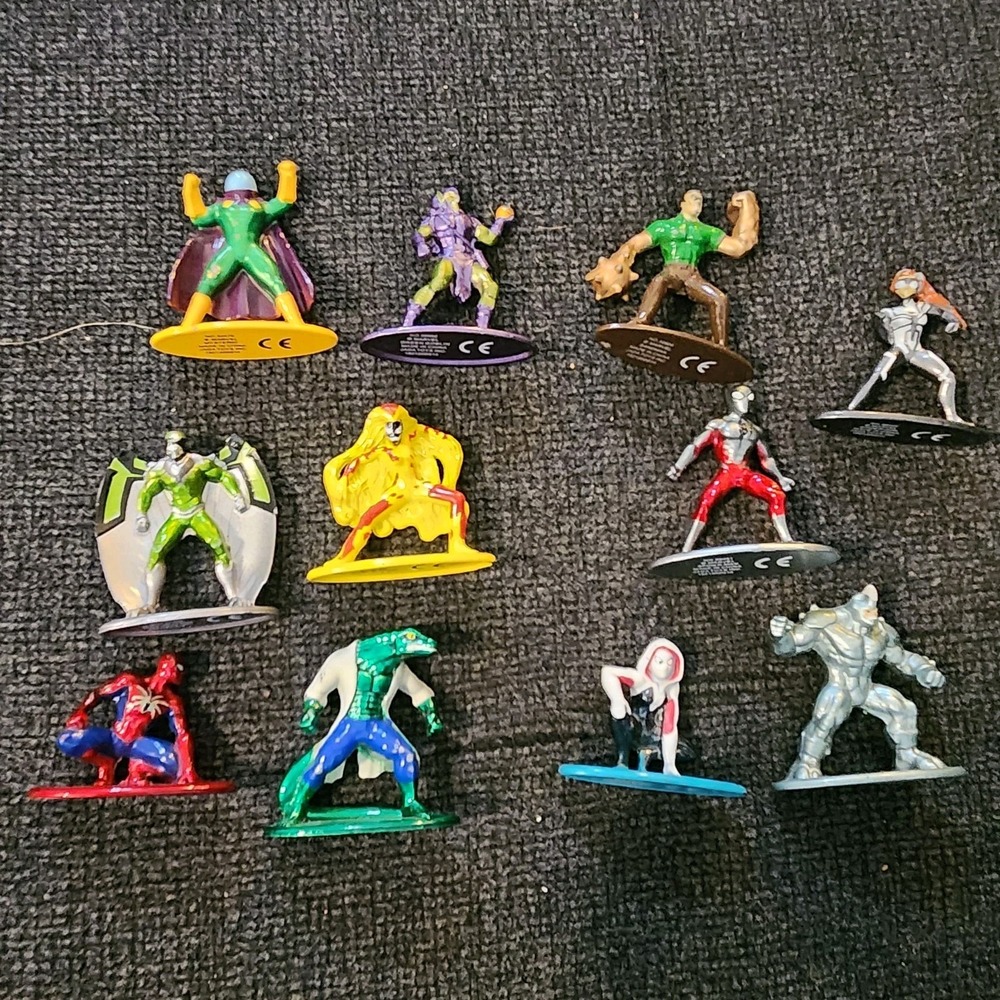 Jada Marvel Nano Metalfigs Mini-Figures Die-Cast‎ Lot Of 11 Comics Spiderman